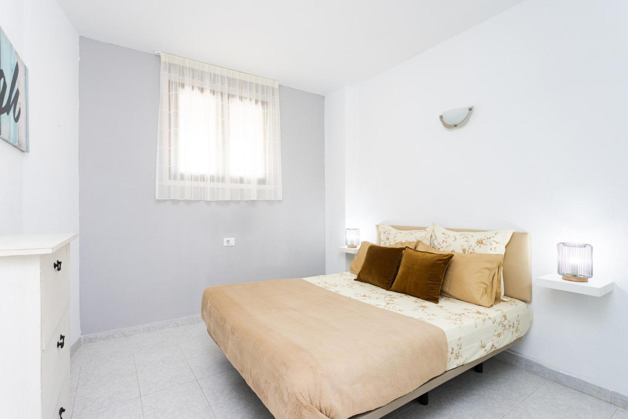 Classbnb - Seafront Apartment At Las Vistas Beach Arona  Exterior foto