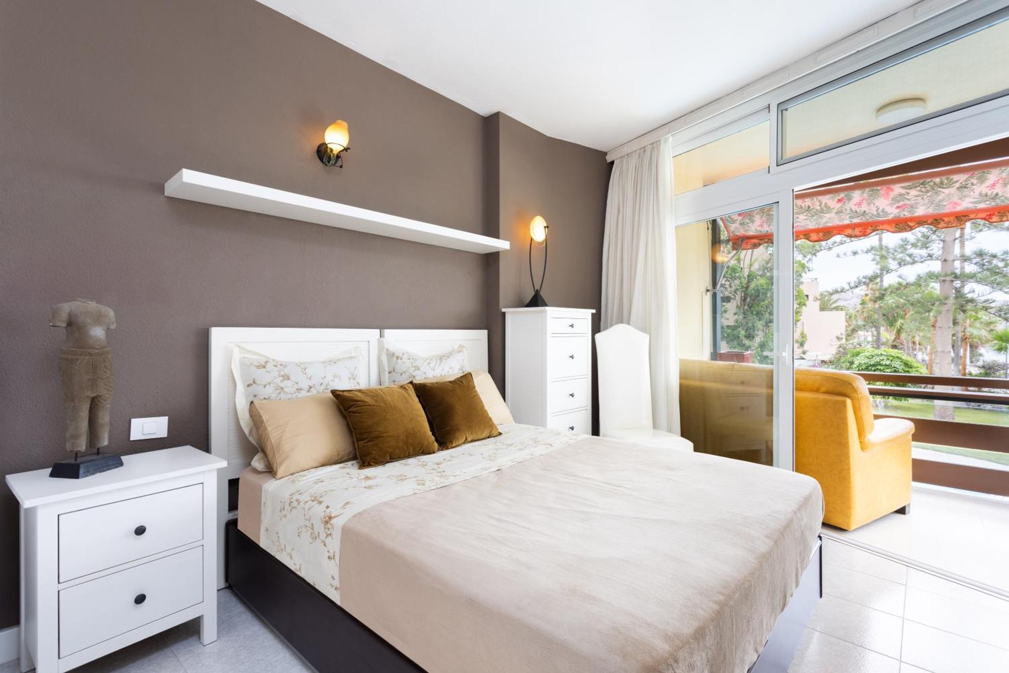 Classbnb - Seafront Apartment At Las Vistas Beach Arona  Exterior foto